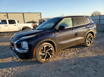  Salvage Mitsubishi Outlander