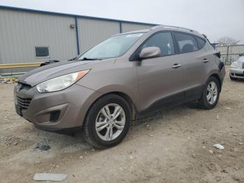  Salvage Hyundai TUCSON