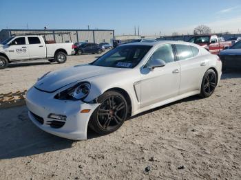  Salvage Porsche Panamera