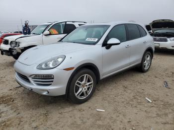  Salvage Porsche Cayenne