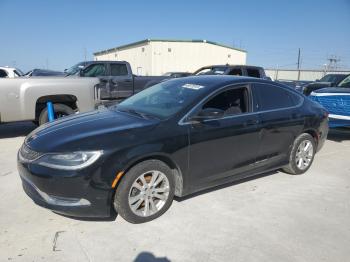  Salvage Chrysler 200