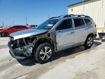  Salvage Subaru Ascent