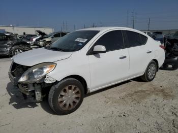  Salvage Nissan Versa