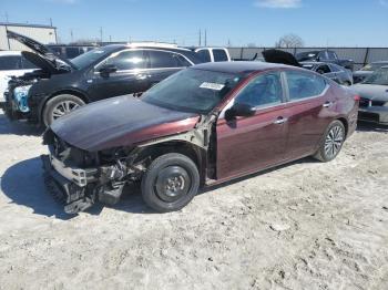  Salvage Nissan Altima