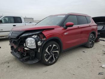  Salvage Mitsubishi Outlander