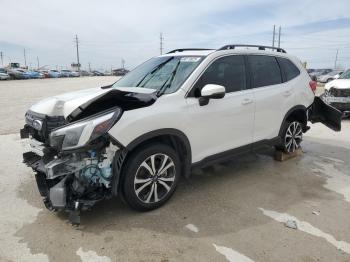  Salvage Subaru Forester