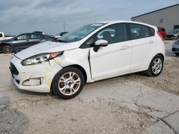  Salvage Ford Fiesta