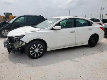  Salvage Nissan Altima