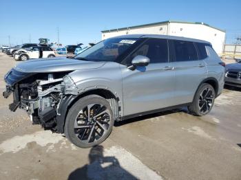  Salvage Mitsubishi Outlander