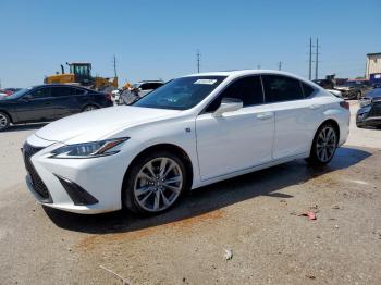  Salvage Lexus Es