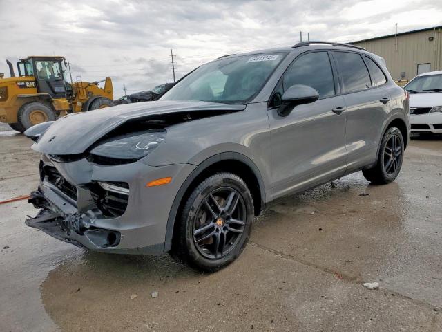  Salvage Porsche Cayenne