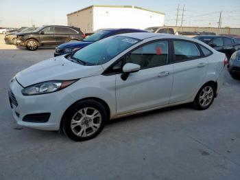  Salvage Ford Fiesta