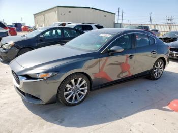  Salvage Mazda 3