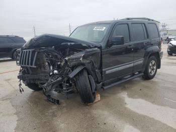  Salvage Jeep Liberty