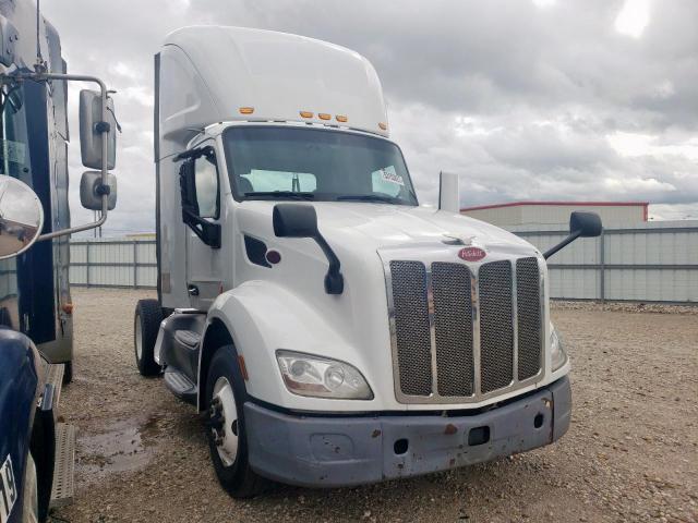  Salvage Peterbilt 579