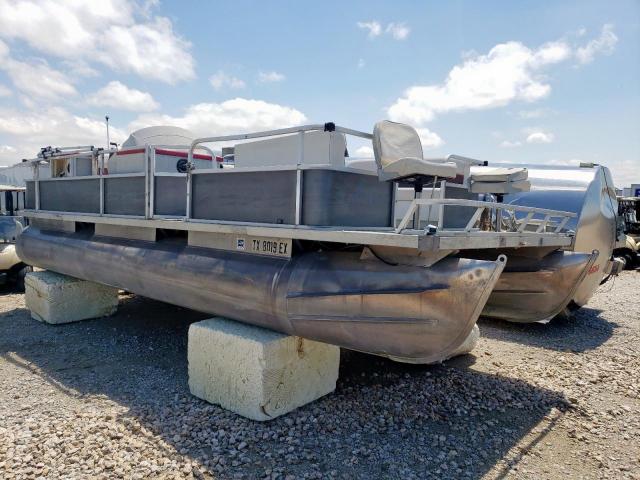  Salvage Cjyl Lowboy