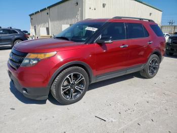  Salvage Ford Explorer