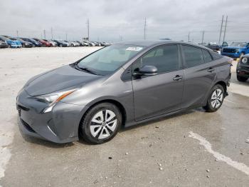  Salvage Toyota Prius