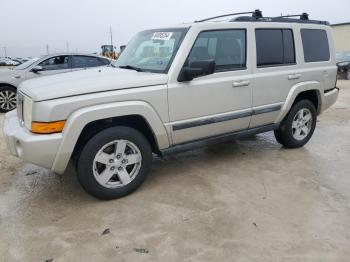  Salvage Jeep Commander