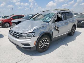 Salvage Volkswagen Tiguan
