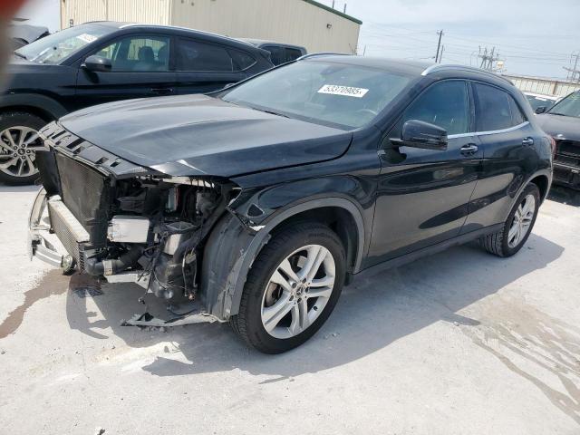  Salvage Mercedes-Benz GLA