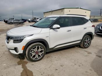  Salvage Kia Seltos