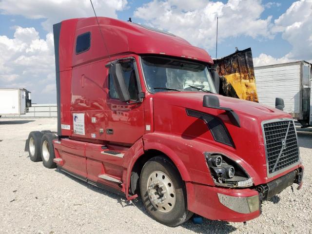  Salvage Volvo Vn