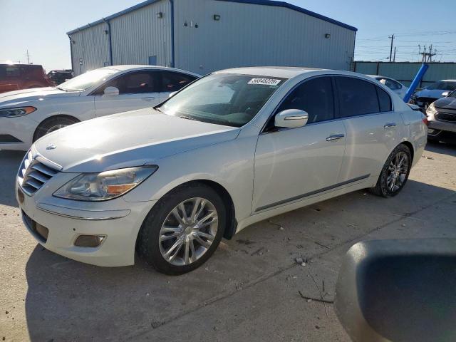  Salvage Hyundai Genesis