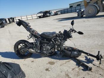  Salvage Yamaha Yzfr7
