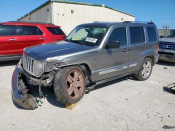  Salvage Jeep Liberty