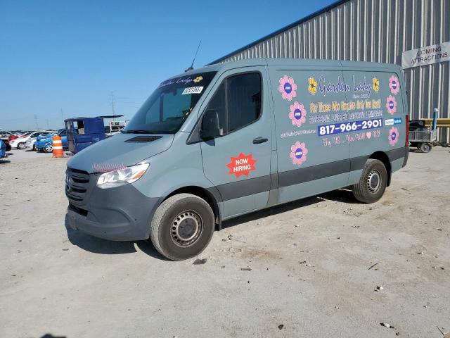  Salvage Mercedes-Benz Sprinter