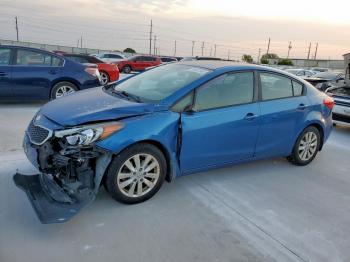  Salvage Kia Forte