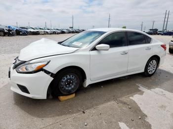  Salvage Nissan Altima