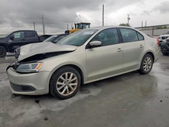 Salvage Volkswagen Jetta
