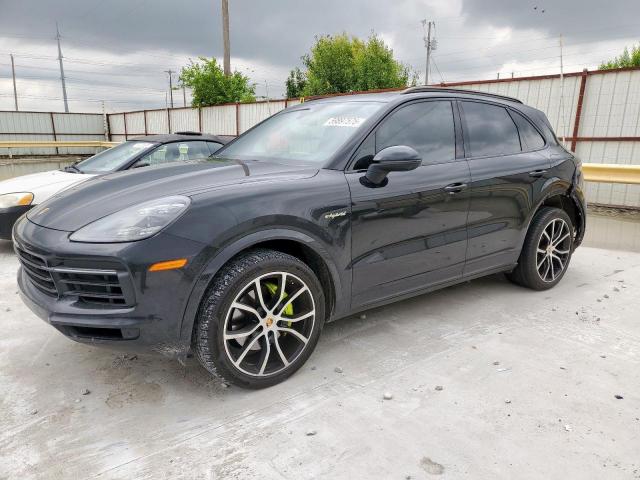  Salvage Porsche Cayenne