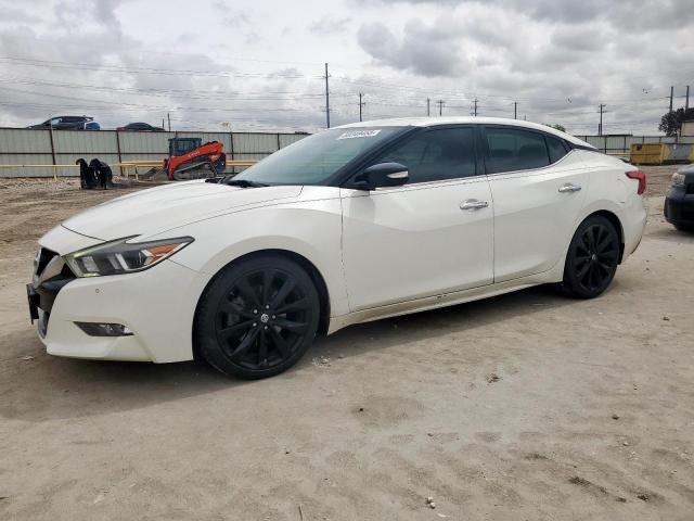  Salvage Nissan Maxima