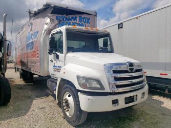  Salvage Hino 258 268