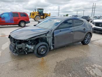  Salvage Mazda 3
