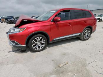  Salvage Mitsubishi Outlander