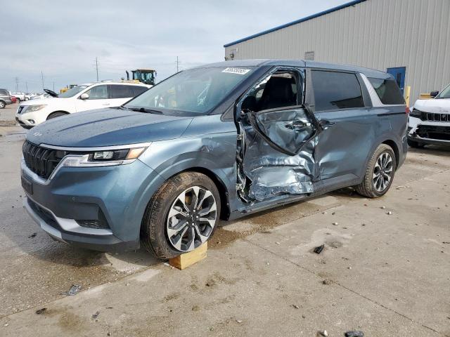  Salvage Kia Carnival