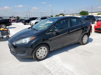  Salvage Ford Fiesta