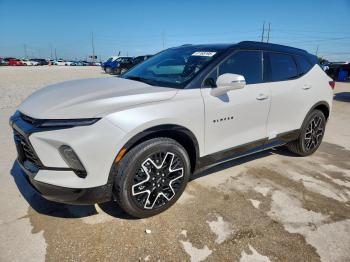  Salvage Chevrolet Blazer