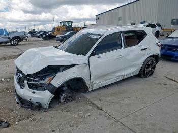 Salvage Volvo XC40