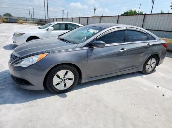  Salvage Hyundai SONATA