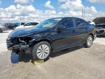  Salvage Volkswagen Jetta