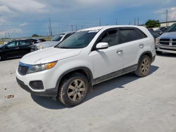  Salvage Kia Sorento
