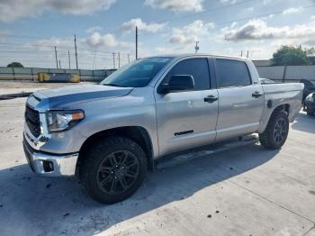  Salvage Toyota Tundra