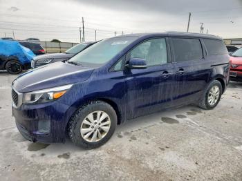  Salvage Kia Sedona