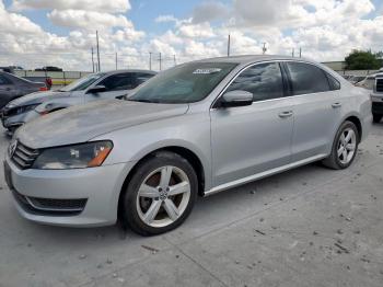  Salvage Volkswagen Passat