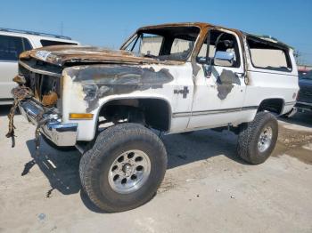  Salvage Chevrolet Blazer
